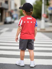 SHEIN 年轻男孩 4-7 岁休闲运动街头时尚百搭自由女神像图案 T 恤，适合独立日、户外活动、节日、运动、日常穿着、春夏季