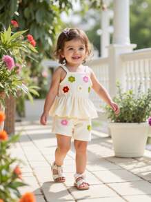 SHEIN Vintaside Kids 2pcs/Set Baby Girl Spring&Summer Vacation Style Flower Decoration Sleeveless Slip Top&Shorts - Apricot - View 3