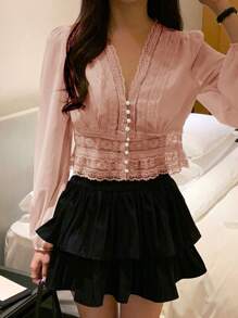 DAZY Blusa elegante con scollo a V in pizzo e contrasti, top da donna estivo