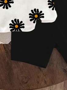 SHEIN 女婴花卉印花圆领短袖 T 恤和黑色紧身裤两件套，夏季复古休闲装 - 彩色 - 查看 3