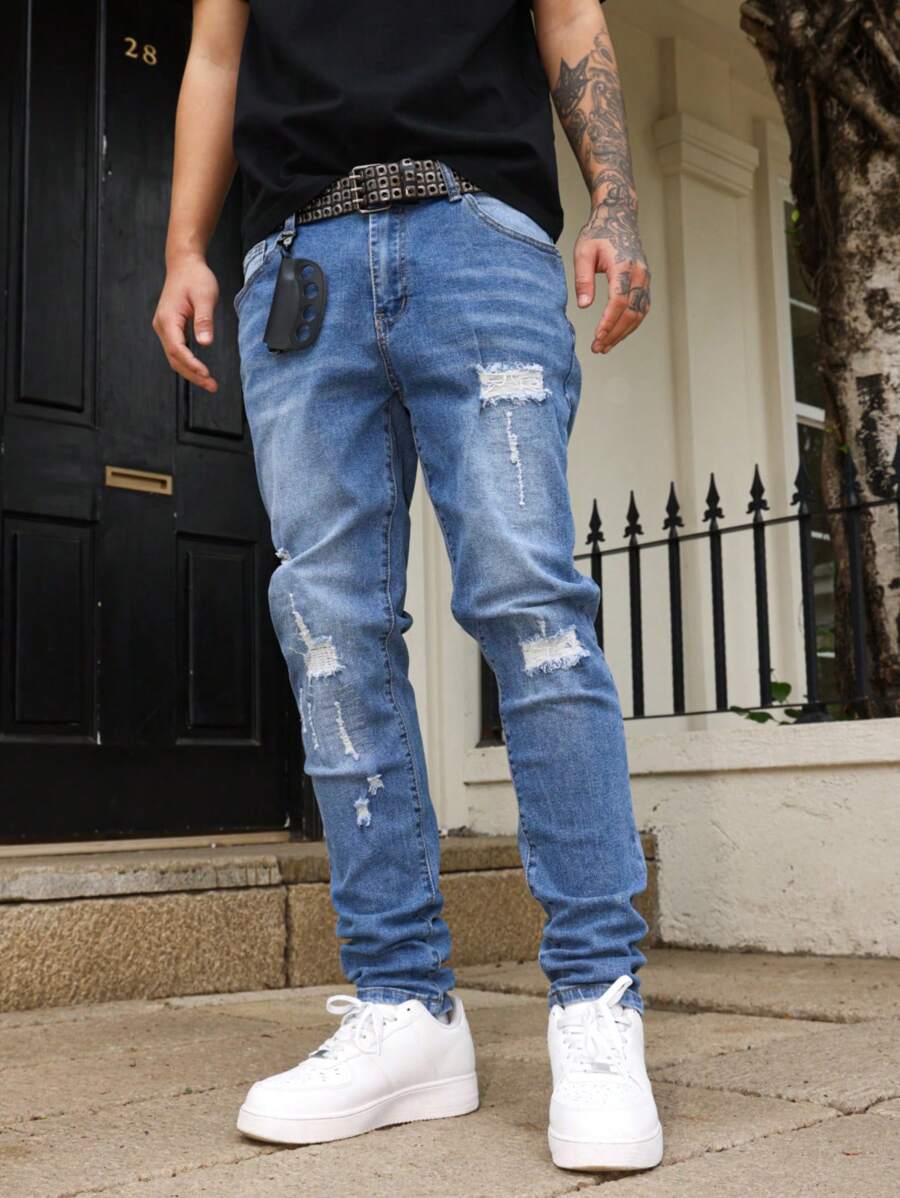 Manfinity EMRG Men's Ripped Pocket Casual Denim Jeans - Light Wash - View 1