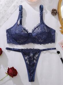 Floral Lace Underwire Sexy Bra & Panty Lingerie Set - Blue - View 5