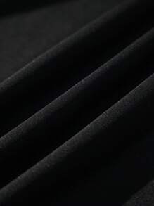 SHEIN Explorewe 小男孩字母印花短袖T恤和短裤休闲沙滩户外派对服装套装 - 彩色 - 查看 9
