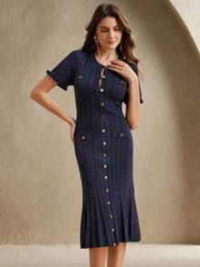 Anewsta Đầm len dài tay dáng chữ A màu trơn, chất liệu dày dặn, dệt kim họa tiết dây xoắn đục lỗ, có bèo nhún, cài nút, thích hợp cho mùa thu, đông, các dịp trang trọng, tiệc tùng, và các sự kiện thời trang như năm mới, Giáng sinh, công sở, lễ tốt nghiệp, đám cưới. - Màu xanh hải quân - Xem 4