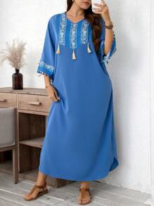SHEIN LUNE Vestido con combinación única de estampados, detalles de encaje, ligero y cómodo, para festival, con parches florales y borde de felpa para mujer de talla grande, estilo campestre