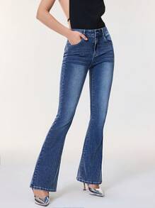 Selenza 女式 Y2k 高腰几何刺绣铆钉细节喇叭裤腿牛仔裤，带 4 个口袋 - 中等水洗藍 - 查看 2