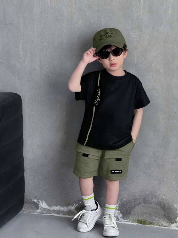 Set de 2 piezas para niño con camiseta de cuello redondo casual y versátil junto con shorts cargo verde neón, adecuado para primavera/verano, uso diario, deportes, salidas, escuela, reuniones, vacaciones, actuaciones, fotografía