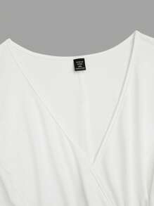 Rometta Women's Plus Size Simple Cross Wrap V-Neck Contrast Color Stitching Solid Color Hem Midi Dress Vacation Summer Women Outfit Spring Dress Elegant Formal Women Dresses Evening Dress Wedding Women Dress Easter Women Dress Graduation Dress Wedding Guest - Black and White - View 4