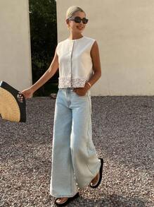 Livesso 女士纯色修身圆领亚麻休闲优雅夏季外套，饰有花卉滚边，适合度假穿着。