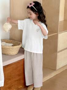 Dazy Kids 少女圆领心形图案短袖衬衫，夏季家居服 - 卡其色 - 查看 3