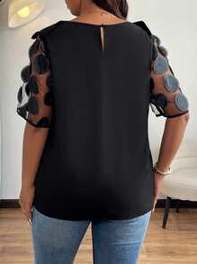 Calvaya Femmes grande taille Blouse romantique élégante à col V en maille transparente avec volants et nœud papillon. Vêtements d'été pour femmes. Hauts élégants pour femmes grande taille. Hauts décontractés chics pour femmes. Chemisiers pour femmes. - Noir - Voir 2