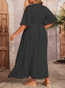 SHEIN Clasi Vestido Maxi de Talla Grande con Empalme de Encaje, Cuello en V y Ribete de Volantes para Mujer - Negro - Ver 2