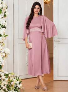 Loomaby Maternity Elegant & Mature Round Neck Bell Sleeve Long Form-Fitting Pregnant Dress - Pink - View 3