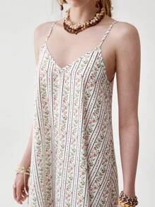 Florisole V-Neck Casual Bohemian Style Graphic Print Dress - White - View 2