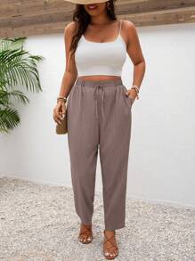 SHEIN Frenchy Pantalones informales de unicolor con bolsillos y nudo para vacaciones de talla grande - Gris Oscuro - Ver 4