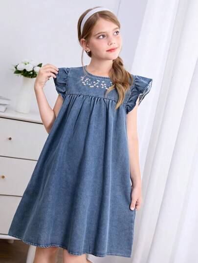 SHEIN Girls Large Denim Casual Loose Fit Ruffle Sleeve Dress With Floral Embroidery, Sweet And Fashionable, Comfortable Pleated Hem Design, Versatile For Daily Wear