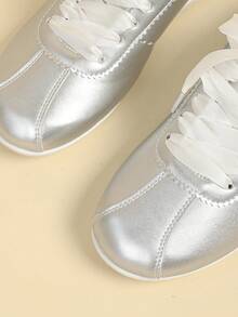 CUCCOO EASI 女士休闲舒适运动鞋，百搭日常穿着 - 銀色 - 查看 4