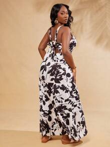 SHEIN SXY Plus Size Women Floral Print Ruffle Hem Spaghetti Strap Summer Vacation Dress,Suitable For Early Spring, Spring And Summer, Rainforest, Beach Party, Seaside Vacation, Bonfire Party, Cool And Light, Slim Fit, Comfortable To Wear,Easy To Match&Looks Slim,Accent Your Body,Flatter The Figure