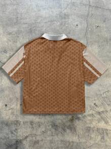 AXEPEAK 男士宽松数码印花短袖 Polo 衫，街头潮流必备单品 - 棕色 - 查看 2