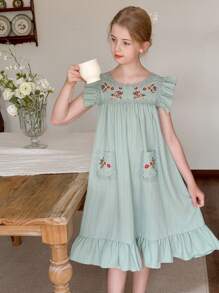 LMoss Kids LMoss Tween Girl 纯色刺绣荷叶边下摆休闲连衣裙