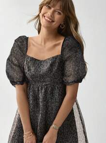 Wildy Vestido corto romántico de malla transparente con mangas abullonadas, estampado de leopardo, estilo casual, americano, occidental, para resort de verano