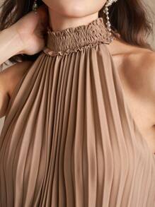 Amorya Solid Keyhole Back Halter Neck Pleated Detail Blouse, Fall/Winter Back To School Modest Vintage Old Money Teacher Airport Summer Elegant Blouses For Ladies - Mocha Brown - View 3