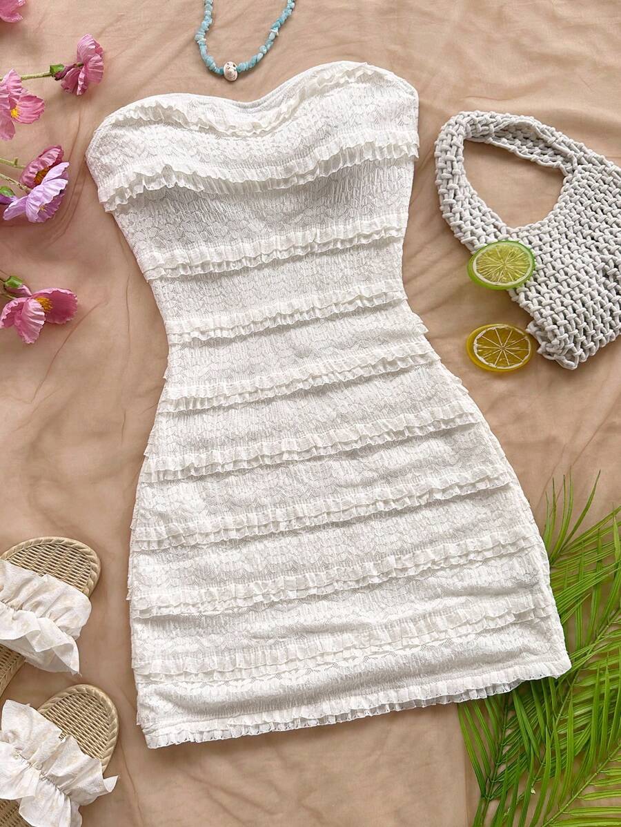 Soleia 女士蕾丝荷叶边抹胸紧身连衣裙，适合度假、约会、下午茶、海边、沙滩、游轮 - 杏色 - 查看 1