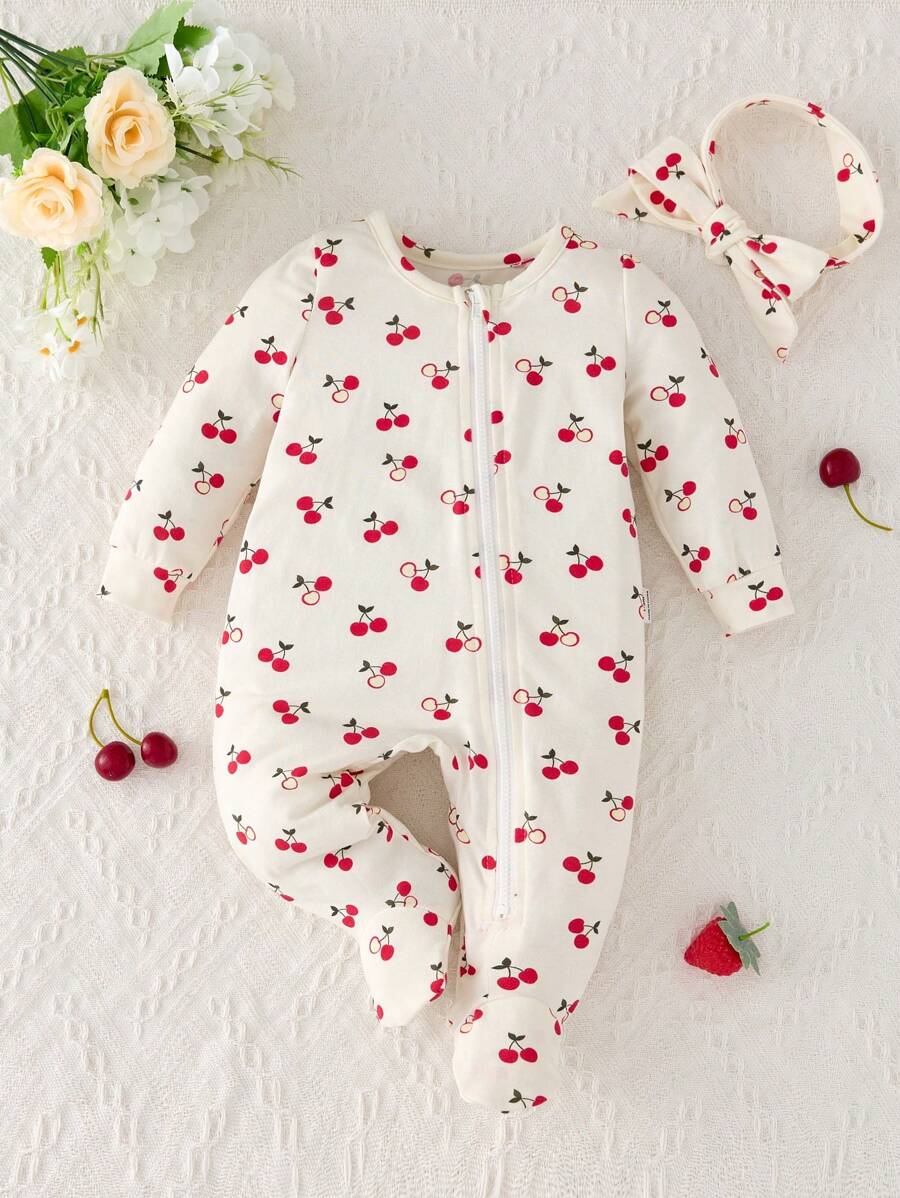 SHEIN 2 件 Dozemod 儿童新生女婴套装：简约樱桃图案圆领长袖带脚拉链连体衣和头带 - 紅白色 - 查看 1