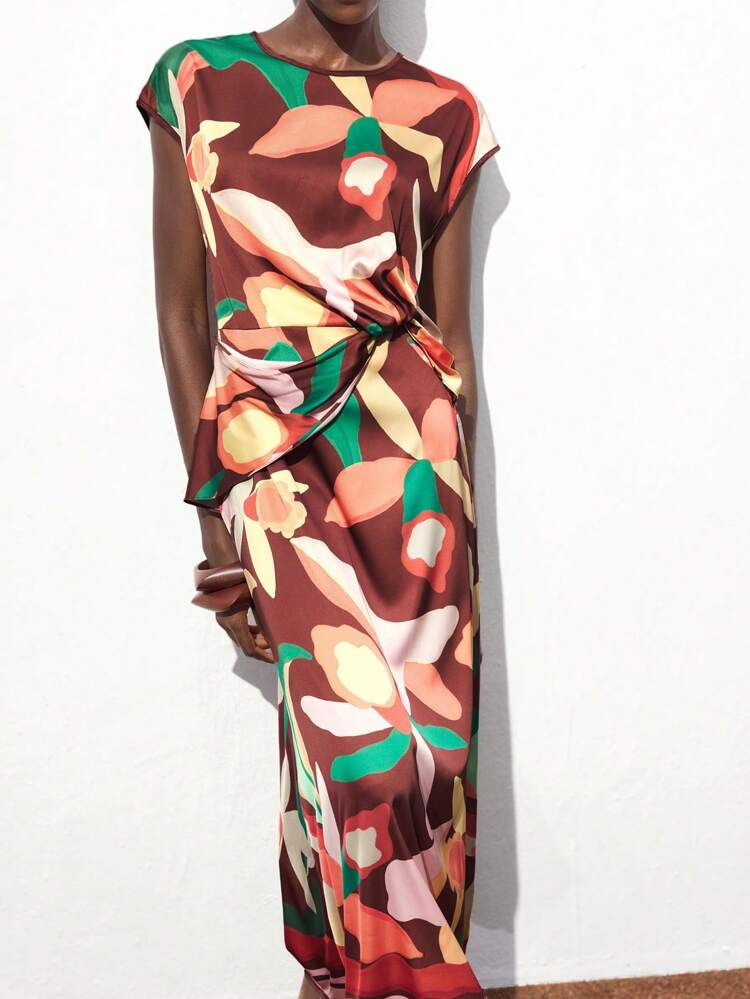 SHEIN Maija Women's Brown Summer Floral Print Round Neck Bat Sleeve Waist Ruched Elegant & Fashion Minimalist Vacation Beach Western Maxi Dress, Suitable For Professional, Graduation, Casual, Party, Beach Holiday, Vacation Women Summer Clothing Summer Dresses For Women Hawaii Outfits Women Beach Outfits For Woman Western Boho Women Clothing Elegant Dresses For Women