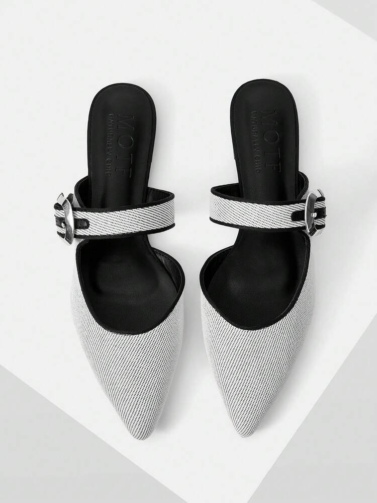 POINTED TOE FLAT BUCKLE SHOES