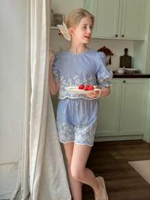 SHEIN LMoss Kids 2pcs Tween Girls Woven Striped Embroidered Top And Shorts Set