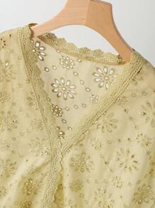 Breezaya قميص كاجوال للنساء ذوات الحجم الكبير مع أكمام قصيرة مطرز بتأثير الحرق مناسب للصيف والعطلات - أصفر - مشاهدة 6