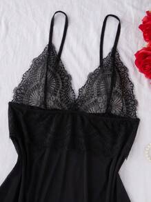 SilkySpell Lace Trim Mesh Slip Short & Robe Set