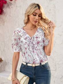 SHEIN Clasi Camisa feminina de manga curta com estampa de folha prateada e bainha com babados, estilo romântico de férias para primavera/verão - Branco - Ver 4