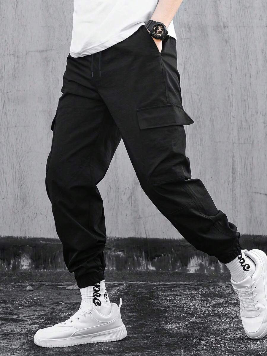 Claim Dot Men Solid Flap Pocket Trousers - Black - View 1