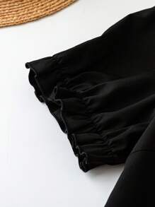 SHEIN Clasi Váy nghỉ dưỡng thường ngày có cổ tay bồng cỡ lớn cho nữ - Đen và trắng - Xem 3