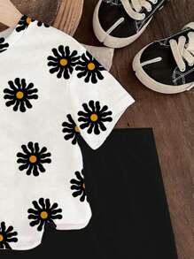 SHEIN 女婴花卉印花圆领短袖 T 恤和黑色紧身裤两件套，夏季复古休闲装 - 彩色 - 查看 4