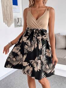 SHEIN Pregnant Women's Tropical Plants Print Patchwork Dress, Vacation Style Maternity Dress - Khaki - View 6