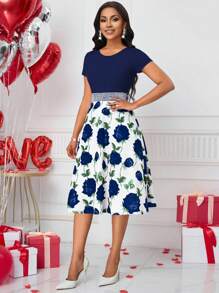 SHEIN Clasi Váy cổ tròn tay ngắn in hoa giản dị thanh lịch, thích hợp cho ngày lễ tình nhân - Màu xanh hải quân - Xem 6