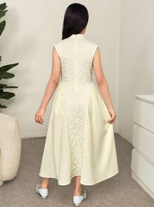 SHEIN Vestido informal y formal tipo qipao corto con cuello mandarín para niña preadolescente, de tela con textura de jacquard floral chino, mangas de campana, plisado y línea A tipo paraguas - Albaricoque - Ver 2