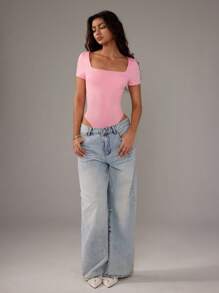 TRNVIE Women's Solid Color Slim-Fit Minimalist Square Neck Short Sleeve Bodysuit, Versatile For Daily Commute - Pink - View 6