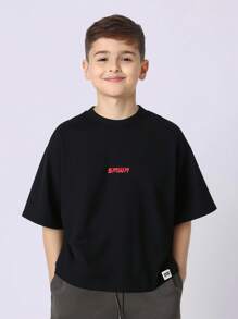 SUMWON تيشيرت كاجول قصير الأكمام بطباعة بيان كبير الحجم، بشعارات تحفيزية، من القطن، للموسم الانتقالي بين الشتاء والربيع، ملابس نشطة لروح متمردة وأناقة