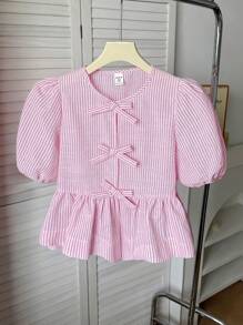 SHEIN LMoss Kids 青少年女孩休闲修身圆领纽扣荷叶边泡泡袖条纹衬衫，母女装，条纹上衣，返校装，娃娃装上衣，可爱上衣 - 淺粉色 - 查看 6