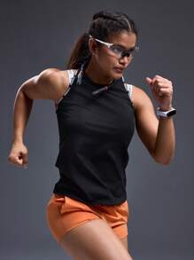 Powerista Letter Print Trim Cropped Racerback Tank Top - Black - View 1