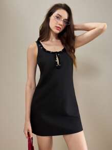 Muvela Ärmelloses Damen-Mini-Paillettenkleid mit Fransen-Saum und Hohlausschnitt, Outfit für Ferien, Geburtstagsparty