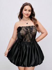 SHEIN MOD Vestido-mono de princesa con volantes y encaje, talla grande. Mono con parches de encaje sexy y floral, estilo bandeau - Negro - Ver 1
