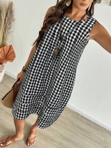 EMERY ROSE Women's Plaid Print Round Neck Ruffle Hem Sleeveless Mid-Length Dress - Black - View 1