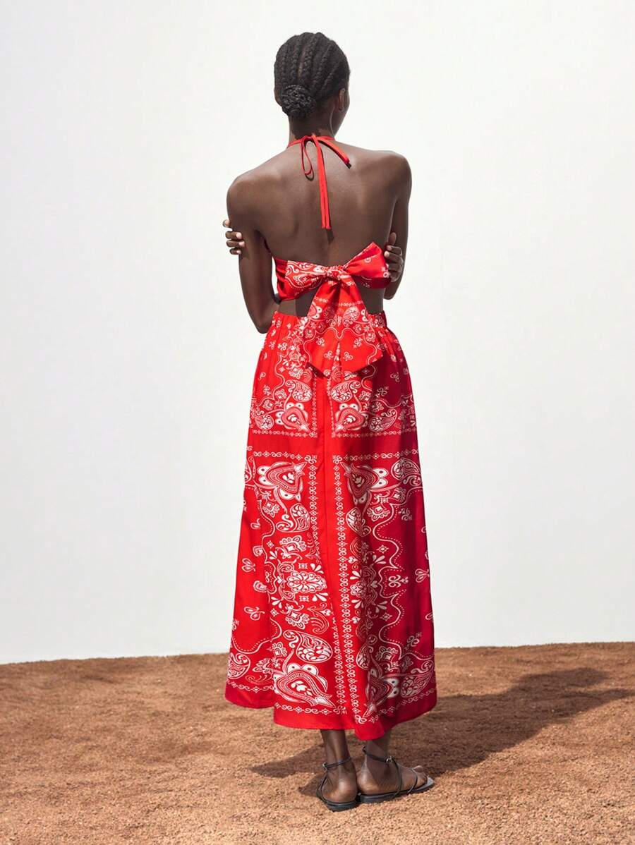 Maija 2025 Sommer neue Ankunft Damen Spaghettiträger rückenfreies Kleid mit Bindung in der Taille, locker fließendes Cutout Design, schmeichelhaft & schlank, geeignet für Urlaub, Alltag, Strand, Pendeln, Ausgehen, bedrucktes Kleid - Rot - Übersicht 1