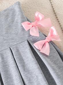 Sparklyn Conjunto de camiseta con decoración de lazo y falda plisada mini con decoración de lazo para niña preadolescente - Gris - Ver 6