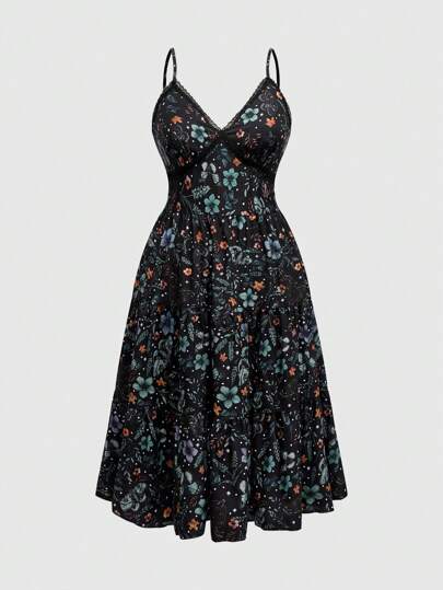 Goth فستان تانك ماكسي بطباعة أزهار وفراشات ذو مقاس كبير بلون بنفسجي داكن